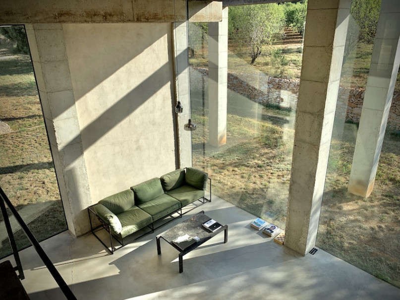 plush74 locaitons photo film production modernd design spain luxury villa200017