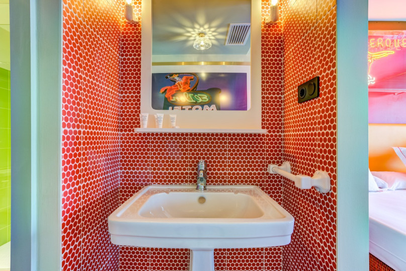 plush74 locaitons spain ibiza photo film production hotel amrican diner00006