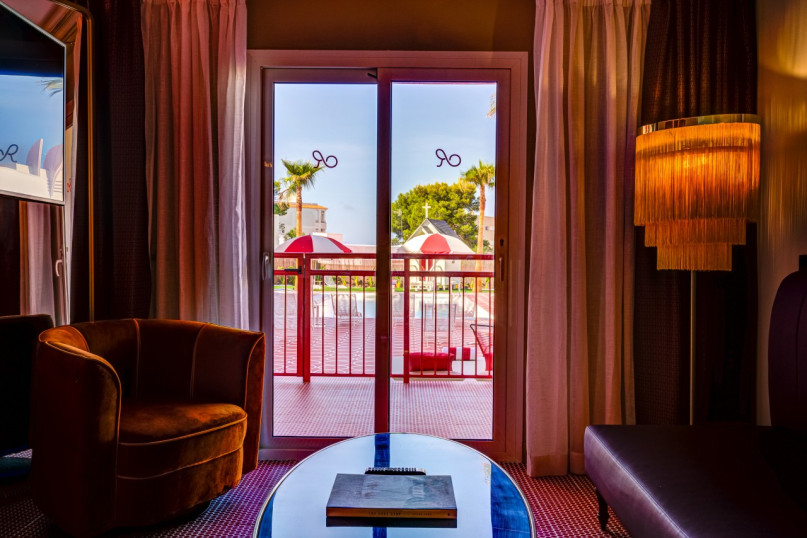 plush74 locaitons spain ibiza photo film production hotel amrican diner00013