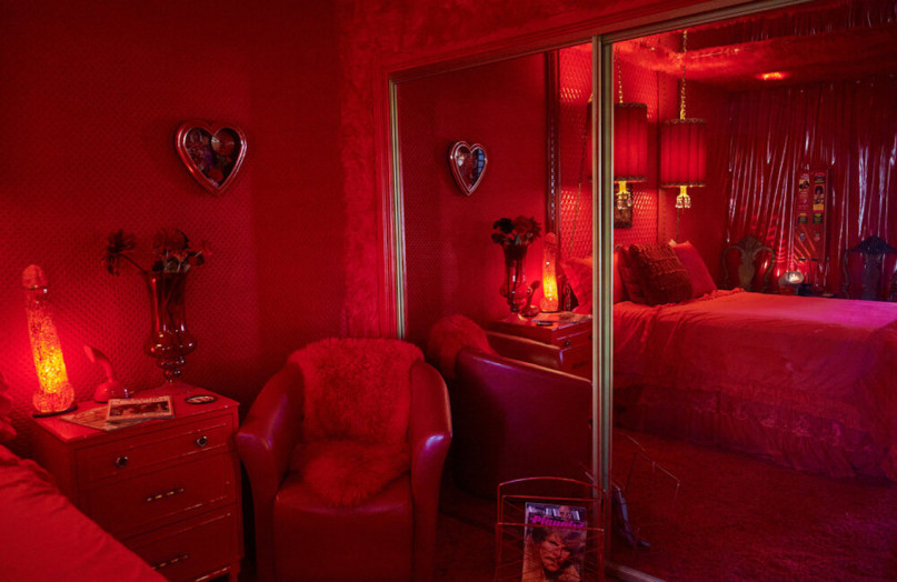 pluche74 locatie californië design vintage meubels roze paleis shoot film foto mode auto scouting30