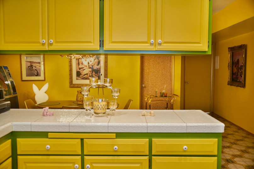 pluche74 locatie californië design vintage meubels roze paleis shoot film foto mode auto scouting7