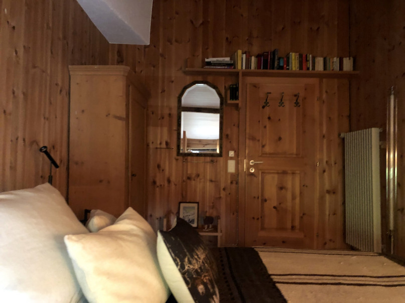 plush74 location film photo alvaneu switzerland historical farm house 1