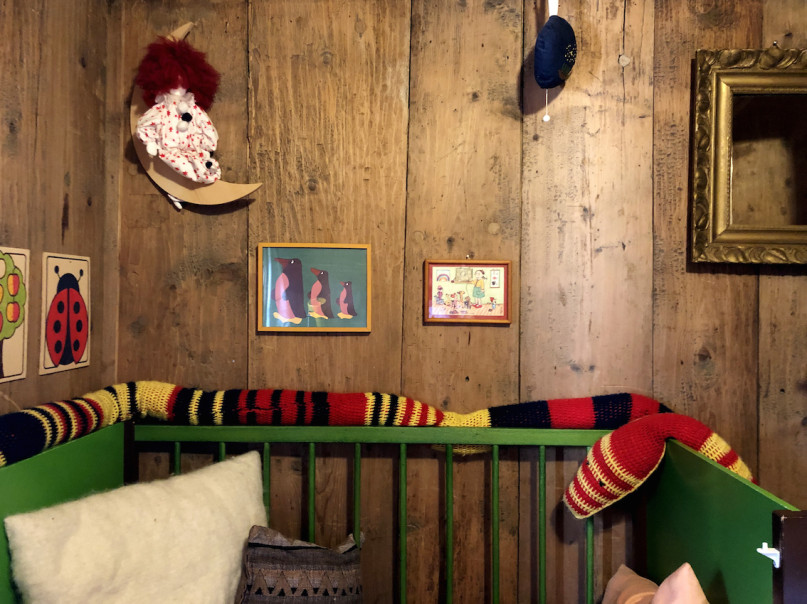 plush74 location film photo alvaneu switzerland historical farm house 23