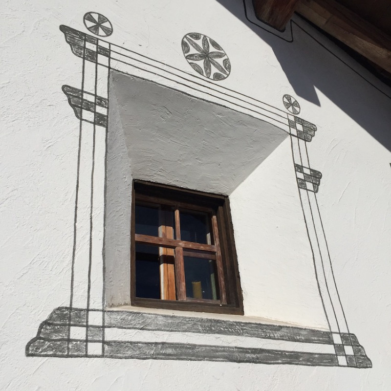 plush74 location film photo alvaneu switzerland historical farm house 5