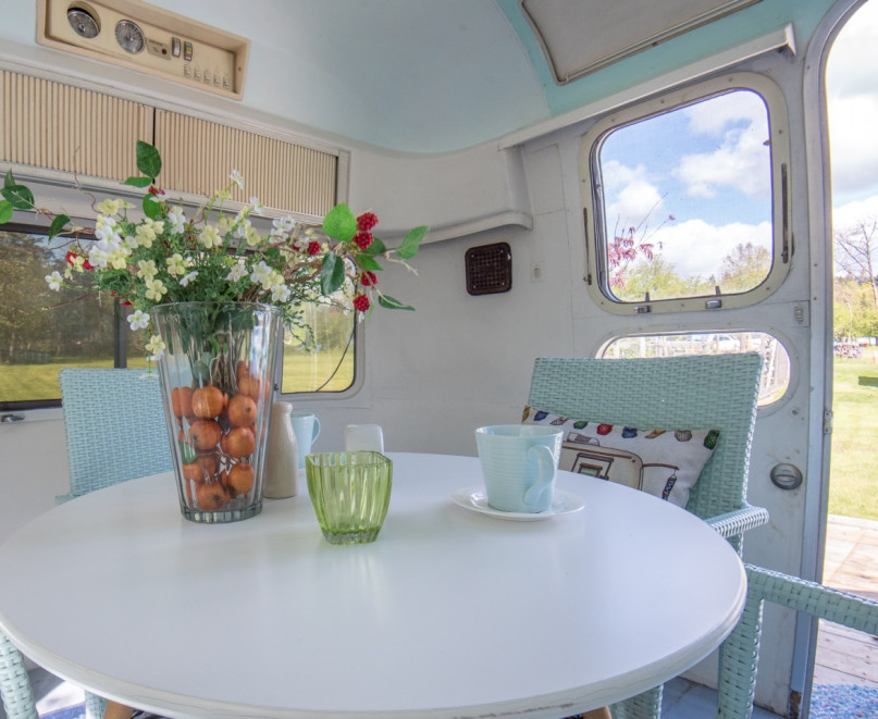 plush74 location film photo canada bc unique airstream vintage mountain vintage 11