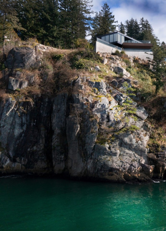 felpa74 ubicación película foto canadá bc única montaña frente al mar vista a la montaña 13