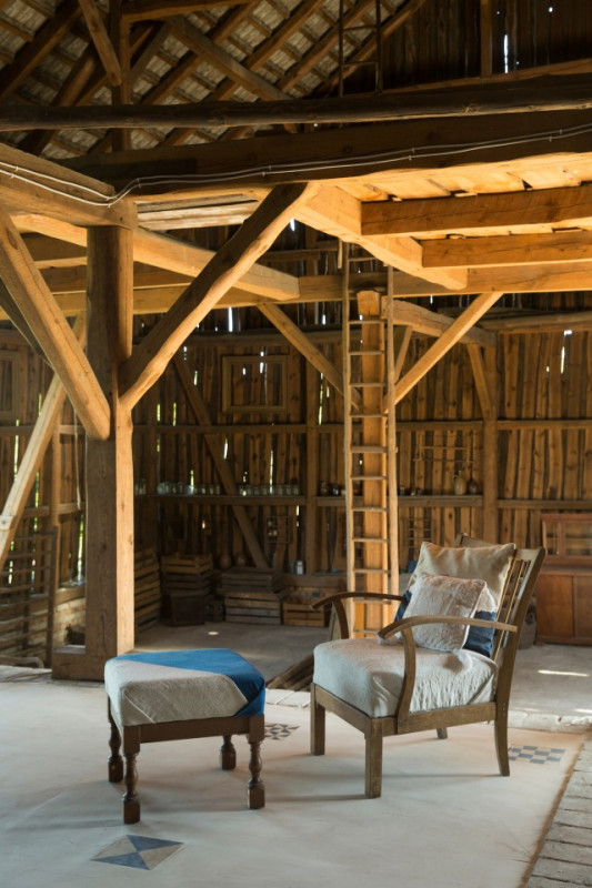 plush74 location film photo cottbus germany farm47