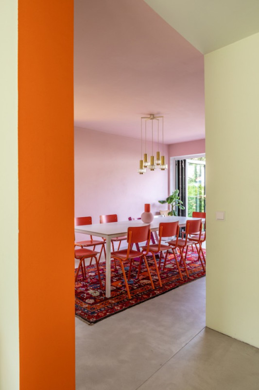 plush74 location hamburg bungalow house colors bauhaus 60ies scouting agency photo film 16