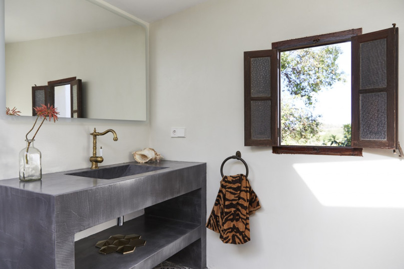 plush74 location ibiza house garden campo75