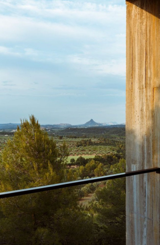 plush74 location photo film architecture conrete nature house madrid spain20