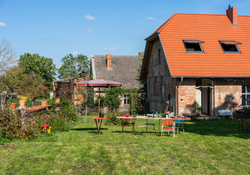 plüsch74 location foto film berlin veranstaltungsort berlin area contryhouse scheune privat haus28