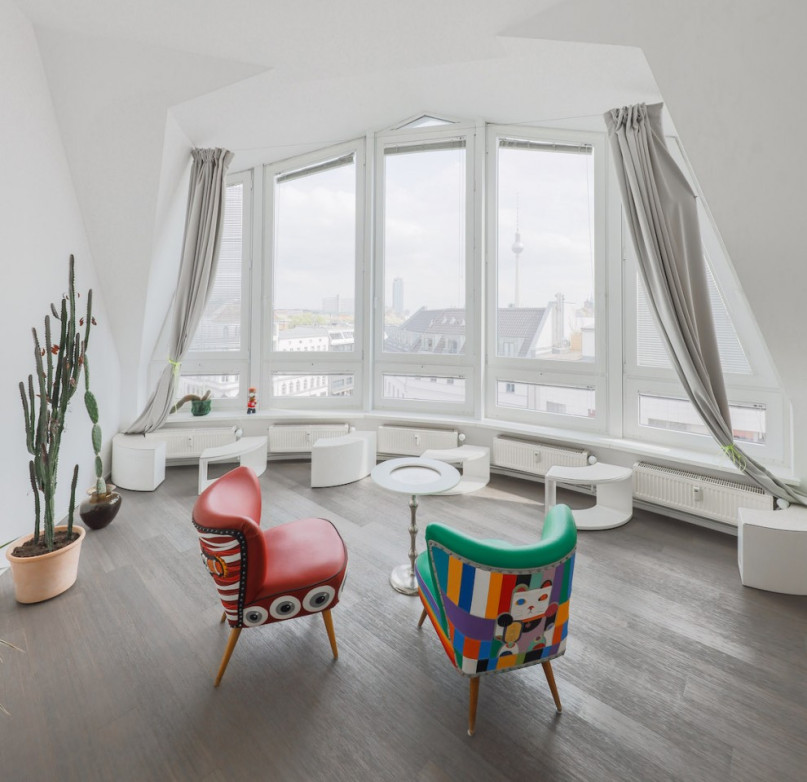 plush74 location photo film berlin germany apartment 1 (6)