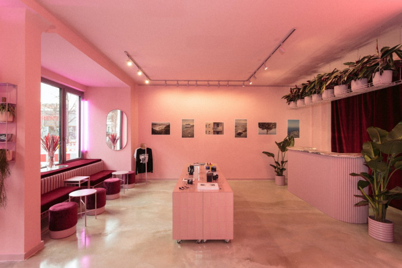 plush74 location photo film event event pink store funky berlin germany5