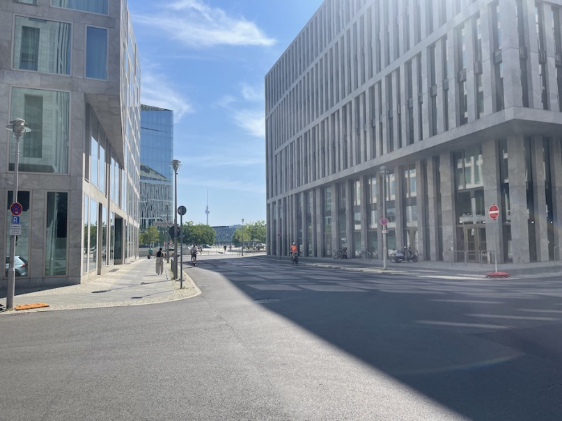 plush74 location photo film event location scouting berlin city center streets15