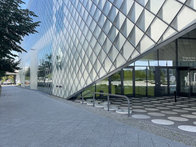 plush74 location photo film event location scouting berlin city center streets29