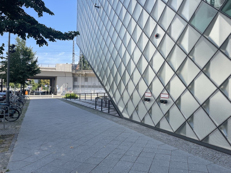 plush74 location photo film event location scouting berlin city center streets32