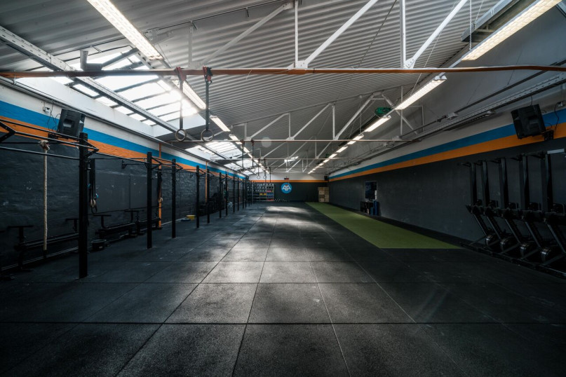 plush74 location photo film event location scouting berlin sports gym4