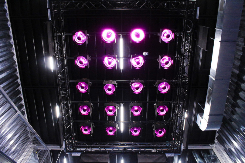 plush74 location photo film event rental germany berlin container box steel showroom 27