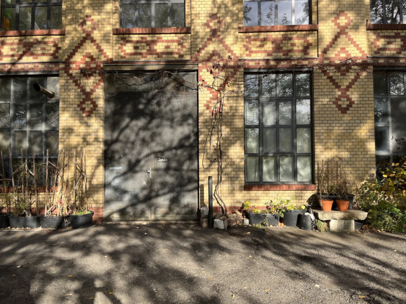 plush74 location photo film event rental production germany berlin factory industrial 23