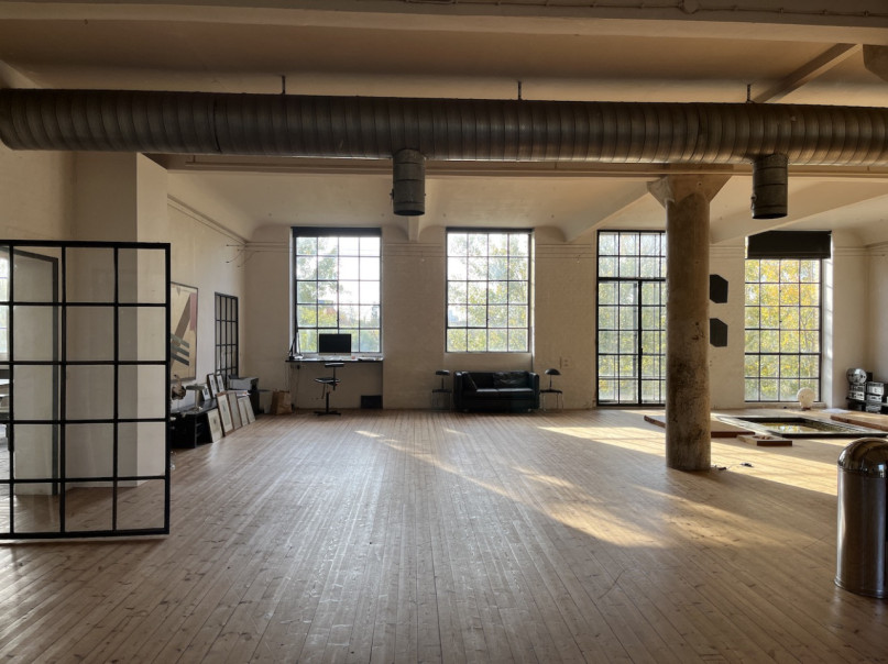 plush74 location photo film event rental production germany berlin factory industrial loft 54