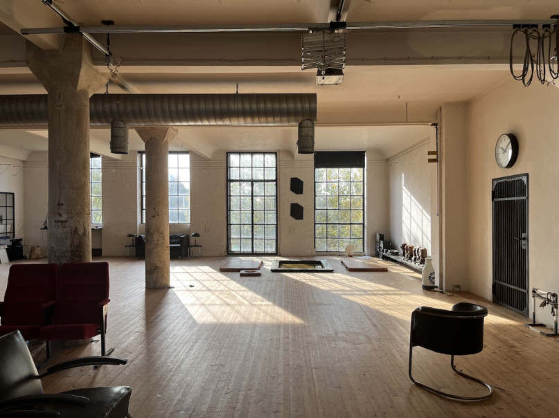 plush74 location photo film event rental production germany berlin factory industrial loft 55