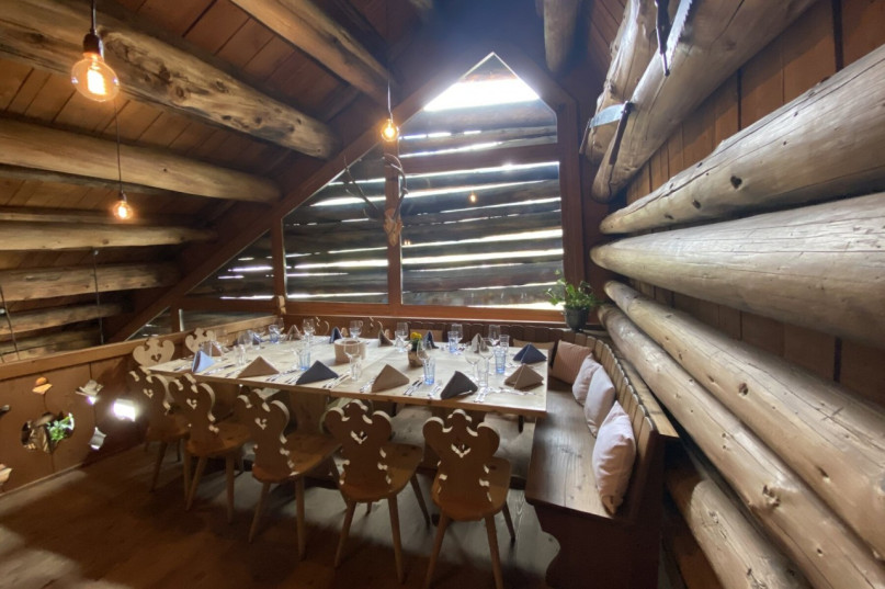 plush74 location photo film event zuoz engadin switzerland mountain restaurant 4