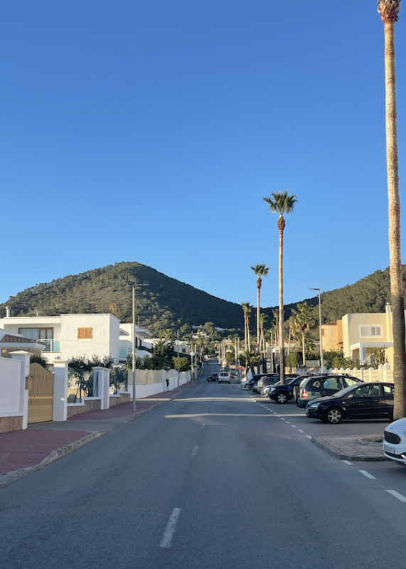 plush74 location scout ibiza streets graphic funky rental pink film photo event urban colors2