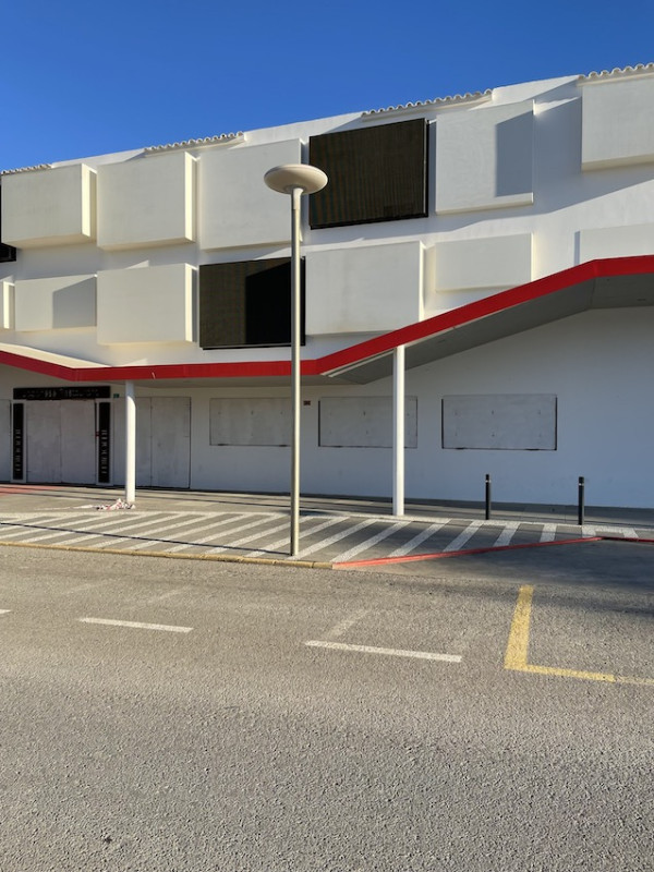 plush74 location scout ibiza streets graphic funky rental pink film photo event urban colors28