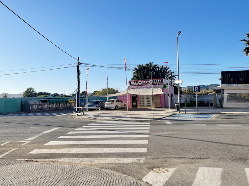 plush74 location scout ibiza streets graphic funky rental pink film photo event urban colors32