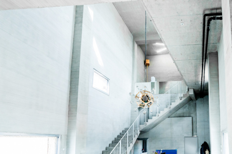 plush74 location scout rental photo film production berlin brandlhuber tower office brutalism concrete42