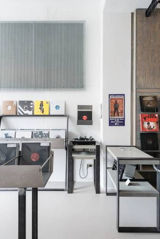 plush74 location scout rental photo film production store record music sound berlin7