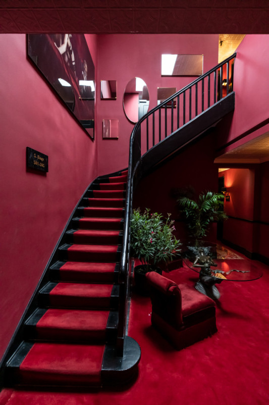 plush74 location scout rental spain photo film production hotel room suite berlin26