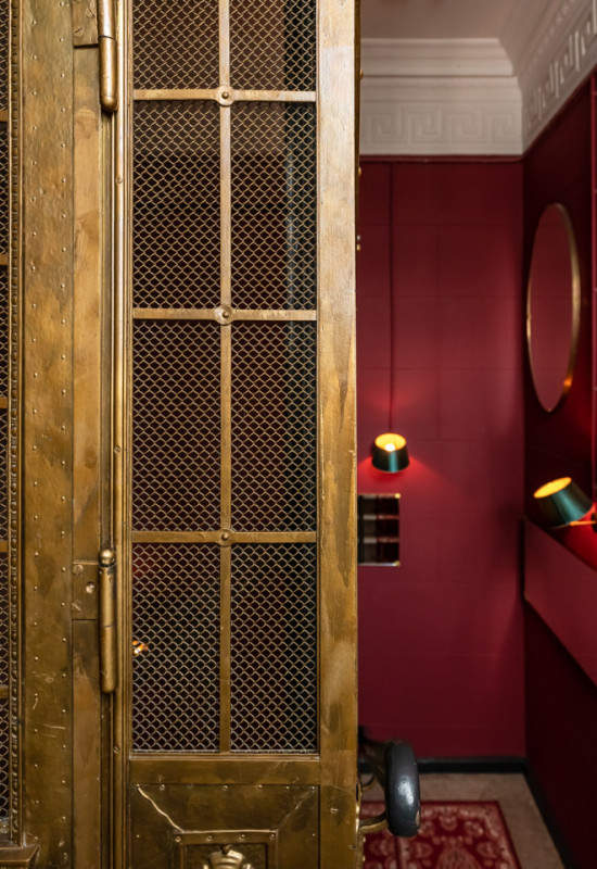 plush74 location scout rental spain photo film production hotel room suite berlin31 (1)