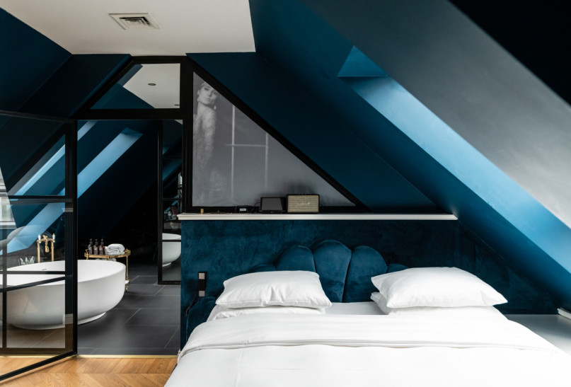 plush74 location scout vermietung spanien foto film produktion hotelzimmer suite berlin52