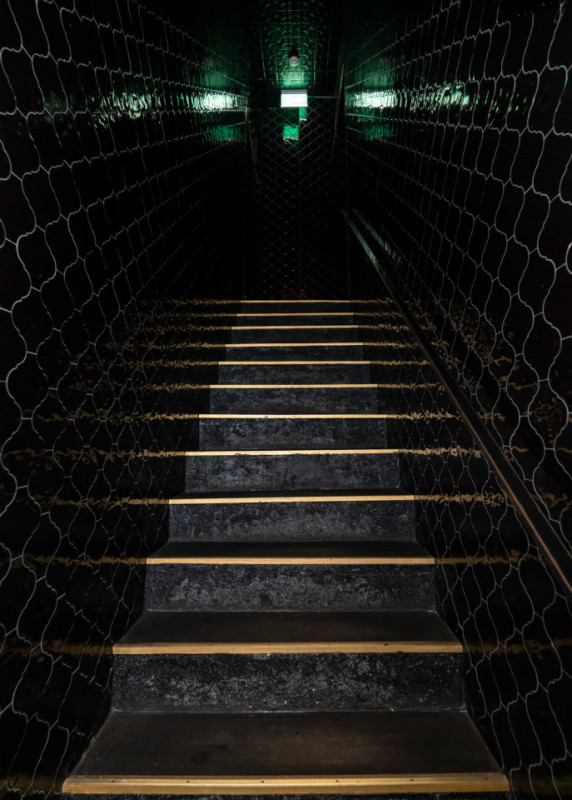 plush74 location scout rental spain photo film production hotel room suite berlin67