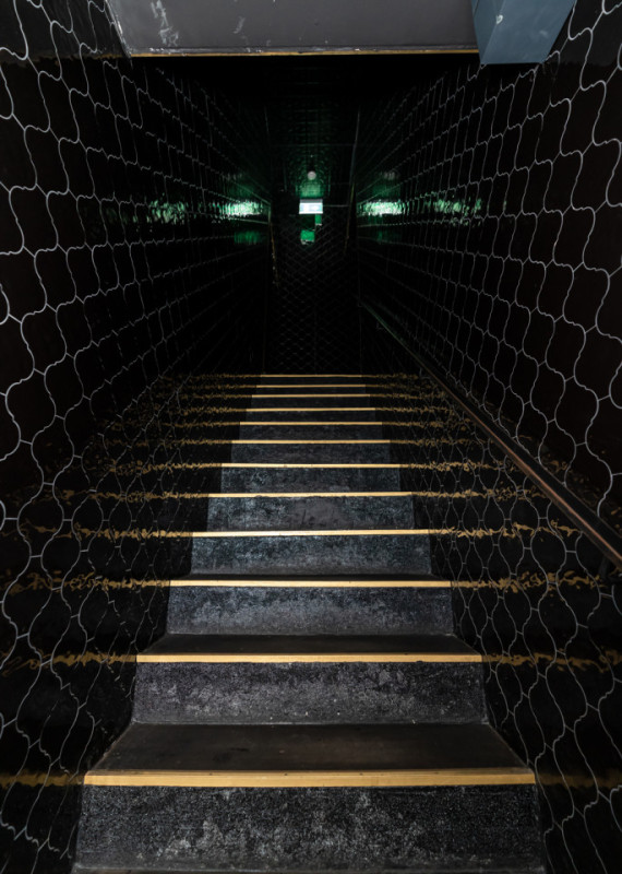 plush74 location scout rental spain photo film production hotel room suite berlin70