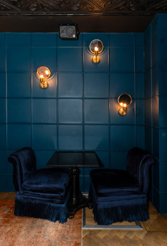 plush74 location scout rental spain photo film production hotel room suite berlin76