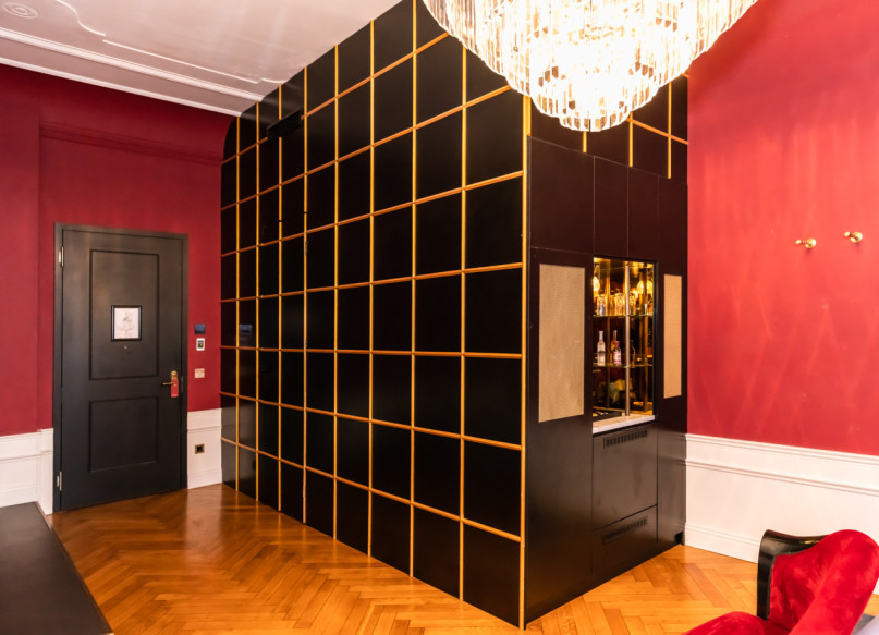 plush74 location scout vermietung spanien foto film produktion hotelzimmer suite berlin86