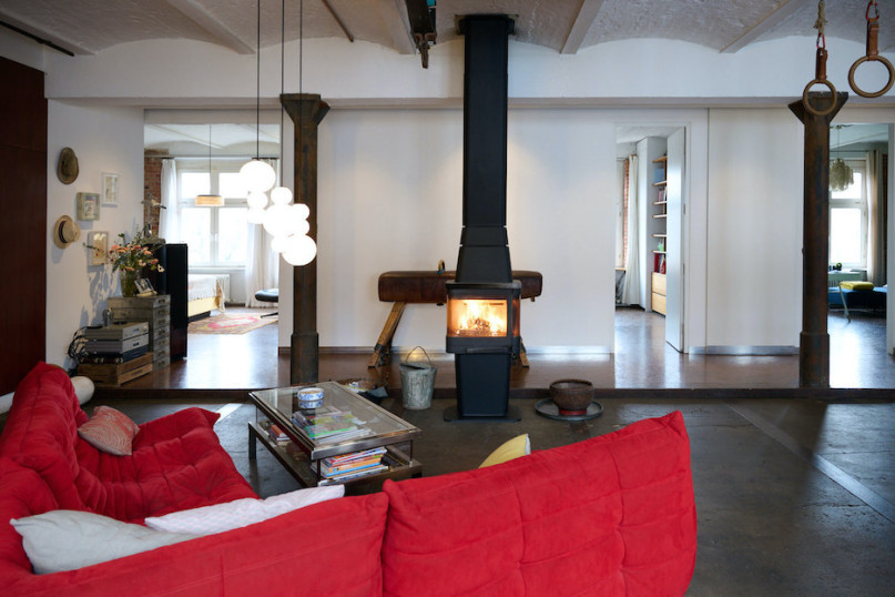 plush74 location scout rental spain photo film production loft berlin1 (1)