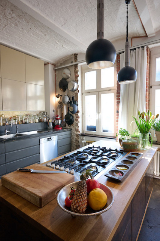 plush74 location scout rental spain photo film production loft berlin10