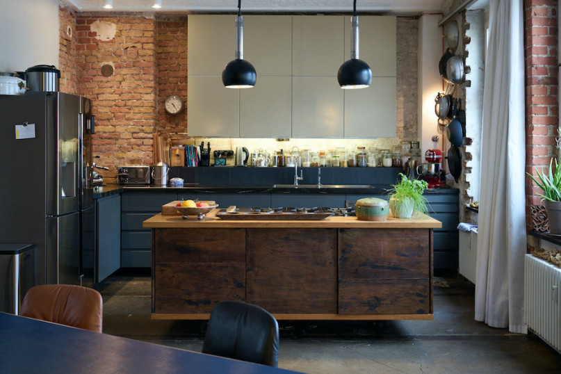 plush74 location scout rental spain photo film production loft berlin2 (1)