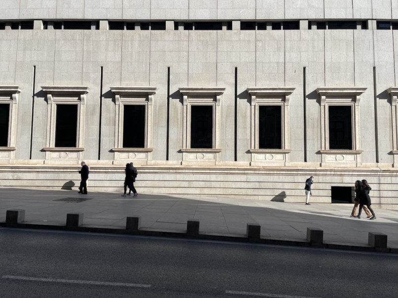 peluche74 location scout noleggio spagna foto produzione cinematografica madrid strade2