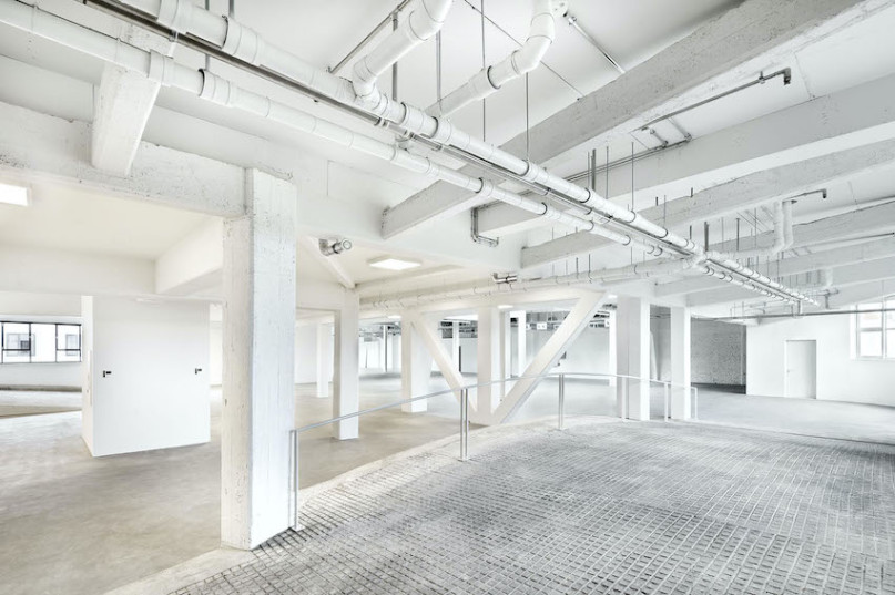 plush74 location scouting film foto evento noleggio berlino hall4