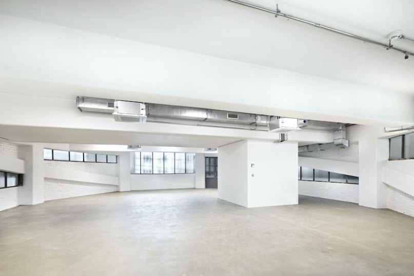 plush74 location scouting film foto evento noleggio berlino hall6