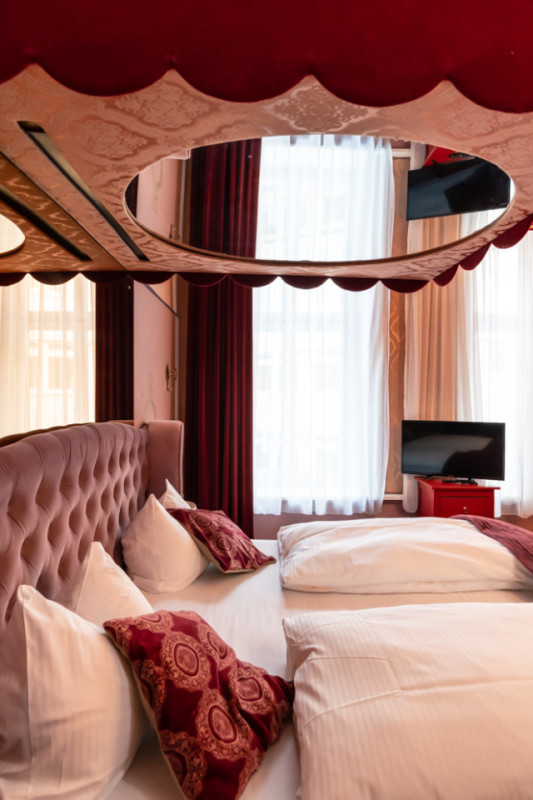 plush74 location scouting film photo event rental event space house tree hamburg boutique hotel1