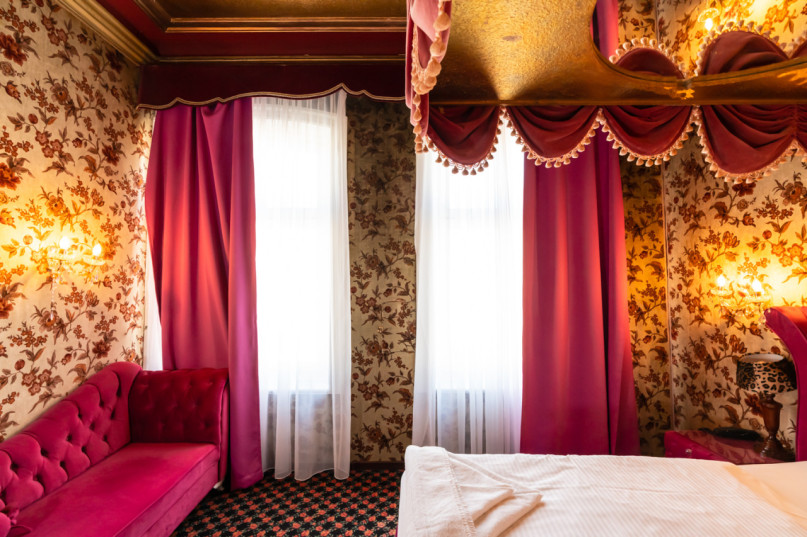 plush74 location scouting film photo event rental event space house tree hamburg boutique hotel19