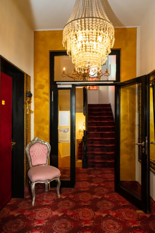 plush74 location scouting film photo event rental event space house tree hamburg boutique hotel32