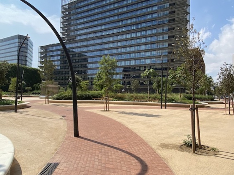 plush74 locations photo film production germany photo studio berlin00000plush74 locations photo film productio photo streets financial barcelona spain00025