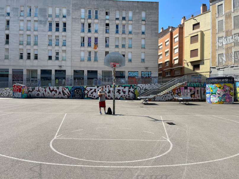 plush74 locations photo film production germany photo studio berlin00000plush74 locations photo film productio photo streets raval barcelona spain00000