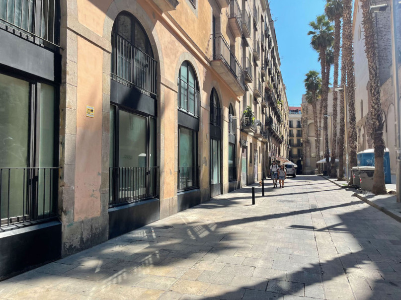 plush74 locations photo film production germany photo studio berlin00000plush74 locations photo film productio photo streets raval barcelona spain00040